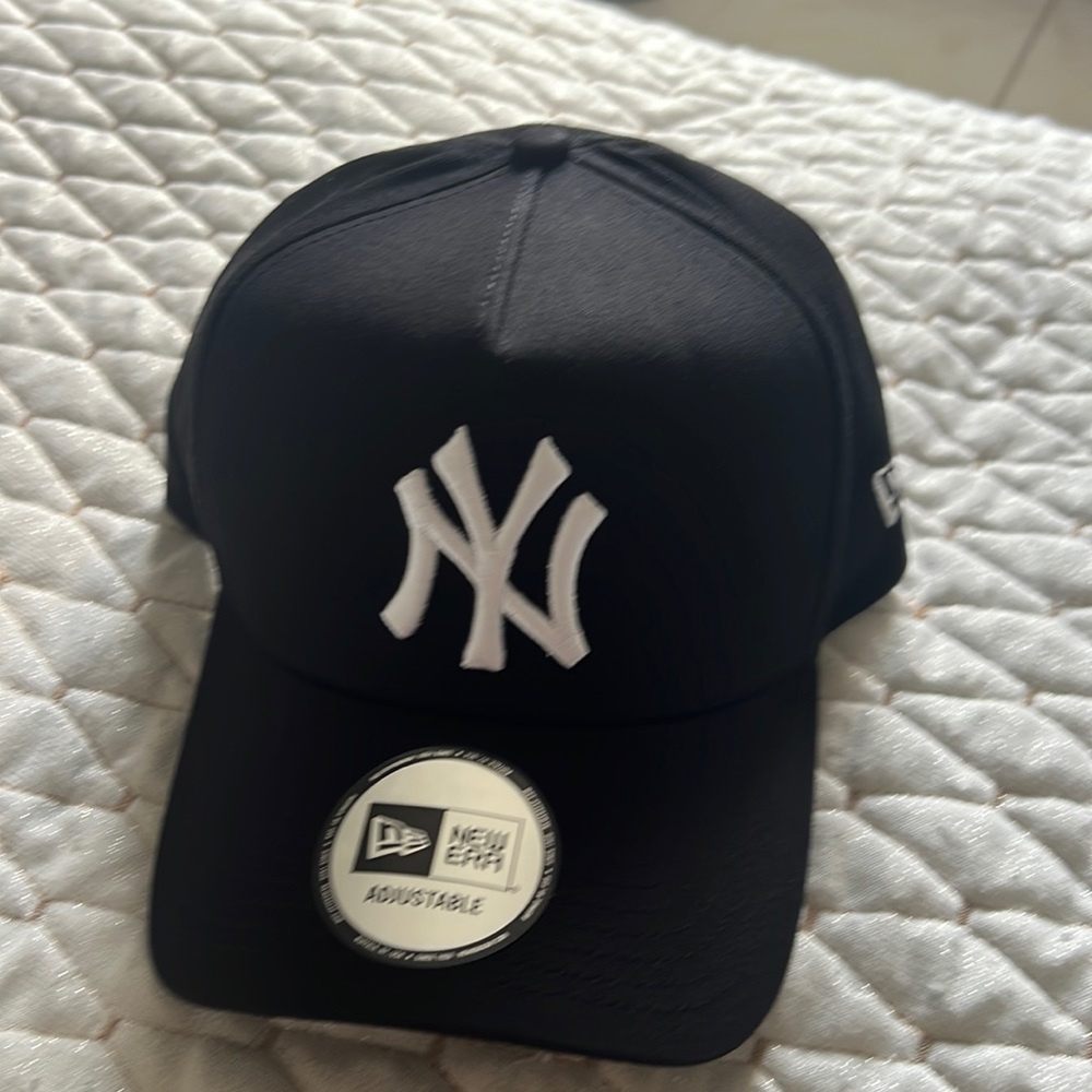 New York baseball cap